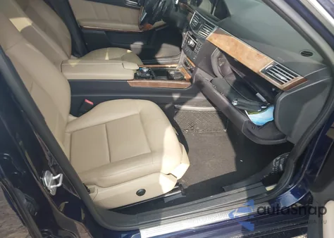 2013 Mercedes-Benz E 350 z USA, uszkodzony, nr VIN WDDHF5KB8DA670124